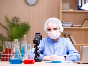 Лаборант-микробиолог Лаборант-микробиолог